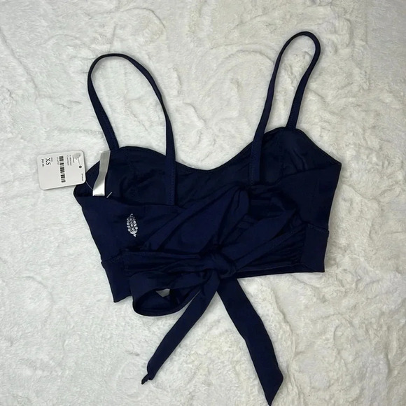 Free People Movement High Bar Bra Size XS Navy - Picture 3 of 8